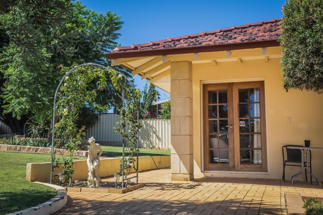 רדקליף Armadale Cottage Bed & Breakfast מראה חיצוני תמונה
